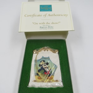 WDCC &quot;On With the Show&quot; Magician Mickey 1997 Ornament in Box with COA
