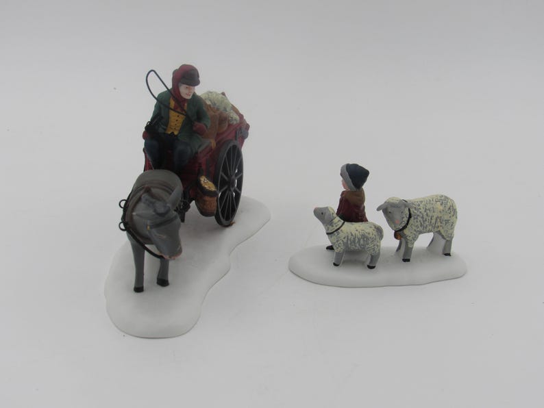 Department 56 Dickens' Village Bringing Fleeces To The Mill - Thumbnail 4