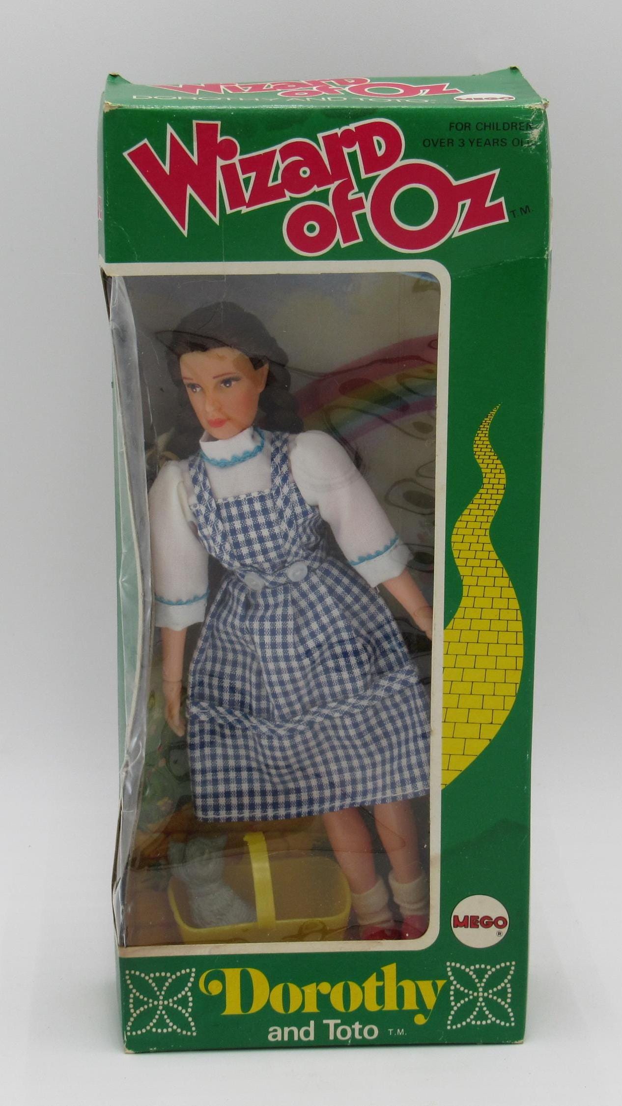 ♡Mego（ミーゴ）社製の1974年製『オズの魔法使い』のドロシー人形 il_fullxfull.6921770071_f1u2.jpg