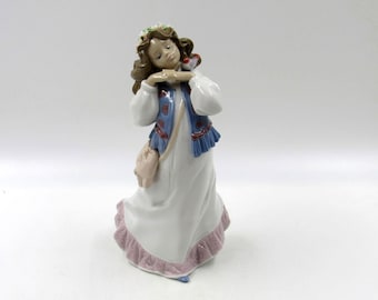 Lladro 6401 "Dreams of Summer Past" Collector Society Porcelain Figurine