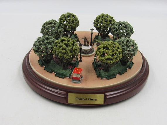オルショウスキー ディズニー セントラルプラザ ミニチュアOlszewski Disney Olszewski Central Plaza Disneyland Main Street