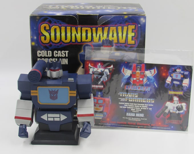 Soundwave Box Transformers Soundwave Cold Cast Porcelain Bust in Box - Limited ...