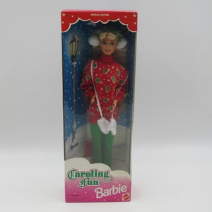 Caroling Fun Barbie Doll Mattel 1995 New