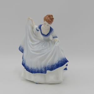 Royal Doulton Pamela HN 3223 Porzellan Dame Figur 1989 Exclusive - B