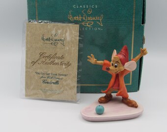 WDCCクラシックス ブルーノ シンデレラのハウンド犬のフィギュア