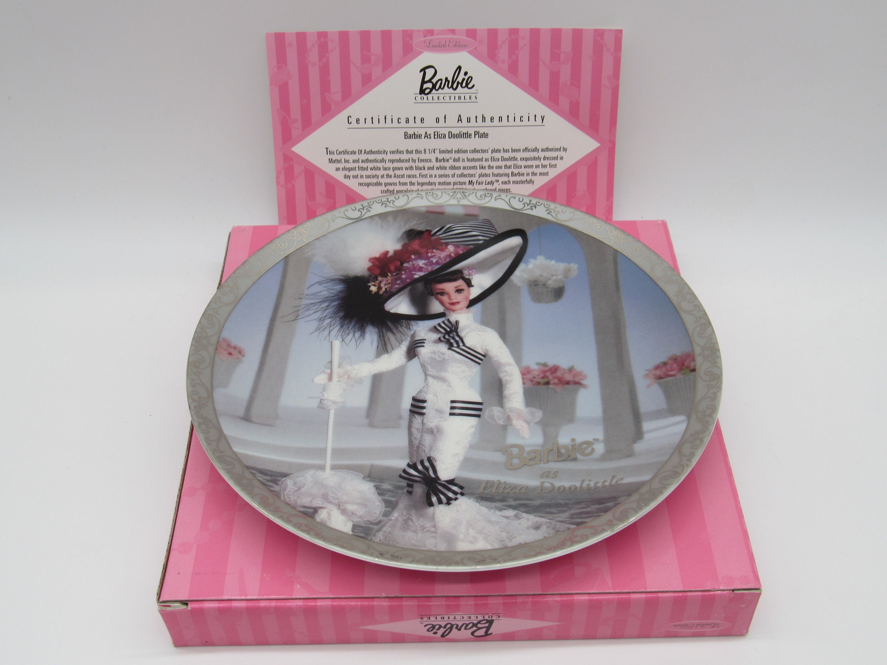Enesco Barbie como Eliza Doolittle Collector Plate Barbie Collectibles