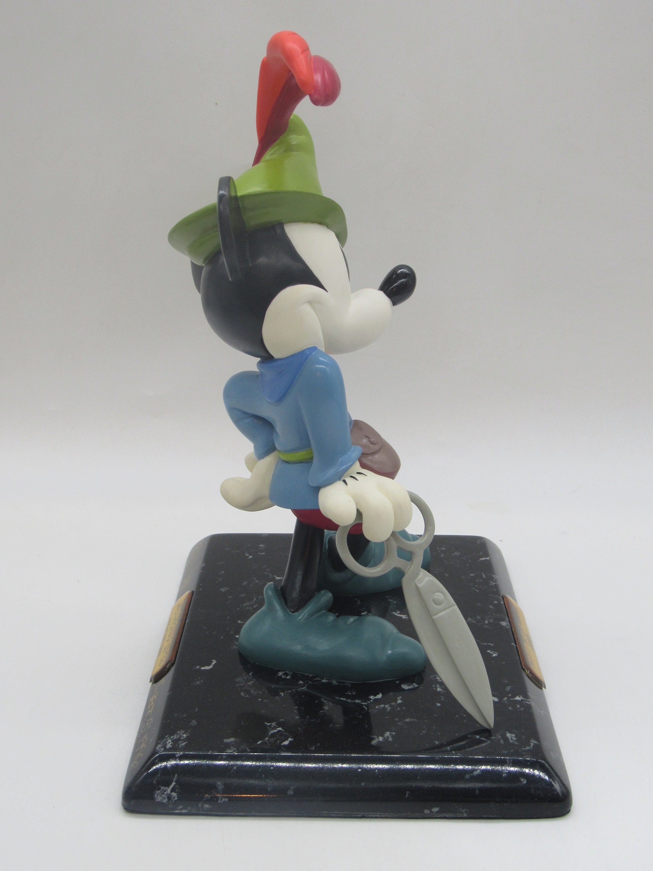 Disney - Figurine ReAction Vintage Collection Brave Little Tailor Mickey  Mouse 10 cm série 1 - Figurines - LDLC