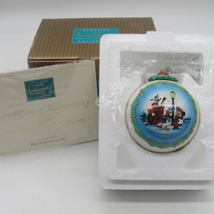 WDCC "Pluto's Christmas Tree" 2000 Annual Ball Ornament in Box with COA