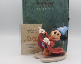 Mickey Mouse "El aprendiz travieso" de WDCC, de Fantasía de Disney, en caja con certificado de autenticidad