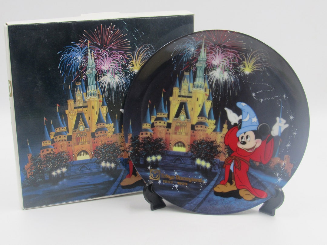 Disney Salute to the Parks 