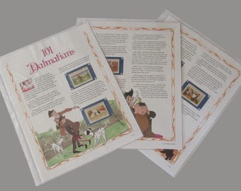 Peut inclure: Pages d'un livre intitulé "101 Dalmatiens" avec des illustrations et du texte. Les pages sont dans des pochettes en plastique. Les illustrations présentent des scènes avec des dalmatiens et des personnages, avec une bordure décorative.