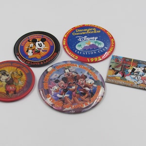 Disneyana Convention 1998 75 Years of Love and Laughter Pinback Button Lot of 5