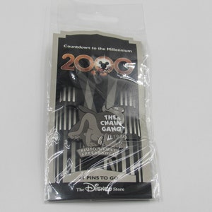 Disney Countdown to the Millennium #42 Chain Gang / Pluto Pin