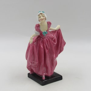 Royal Doulton Delight HN 1772 Porcelain Figurine