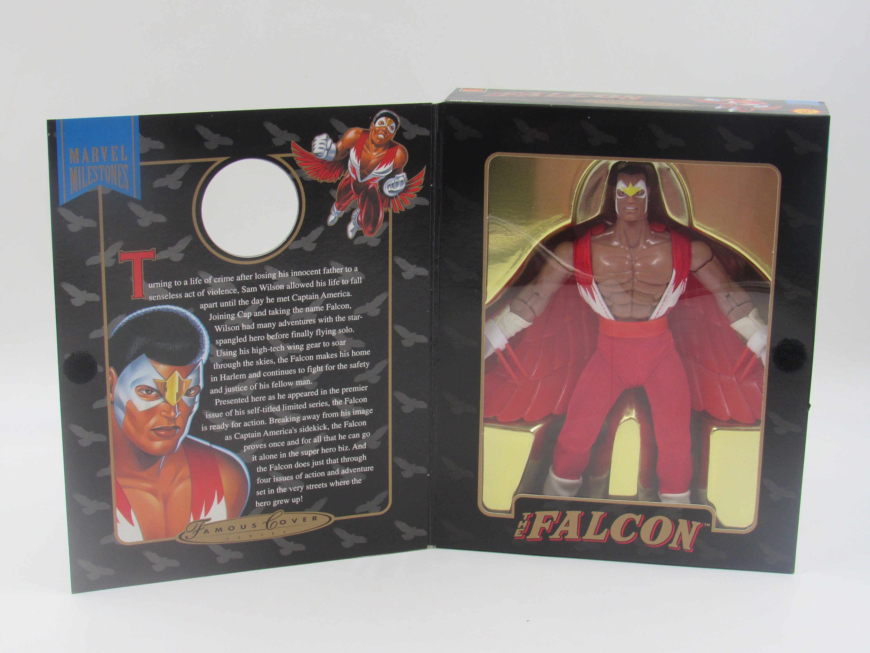 【中古】 Marvel Famous Cover The Falcon 8 inch Action Figure il_fullxfull.3392574138_rqum.jpg