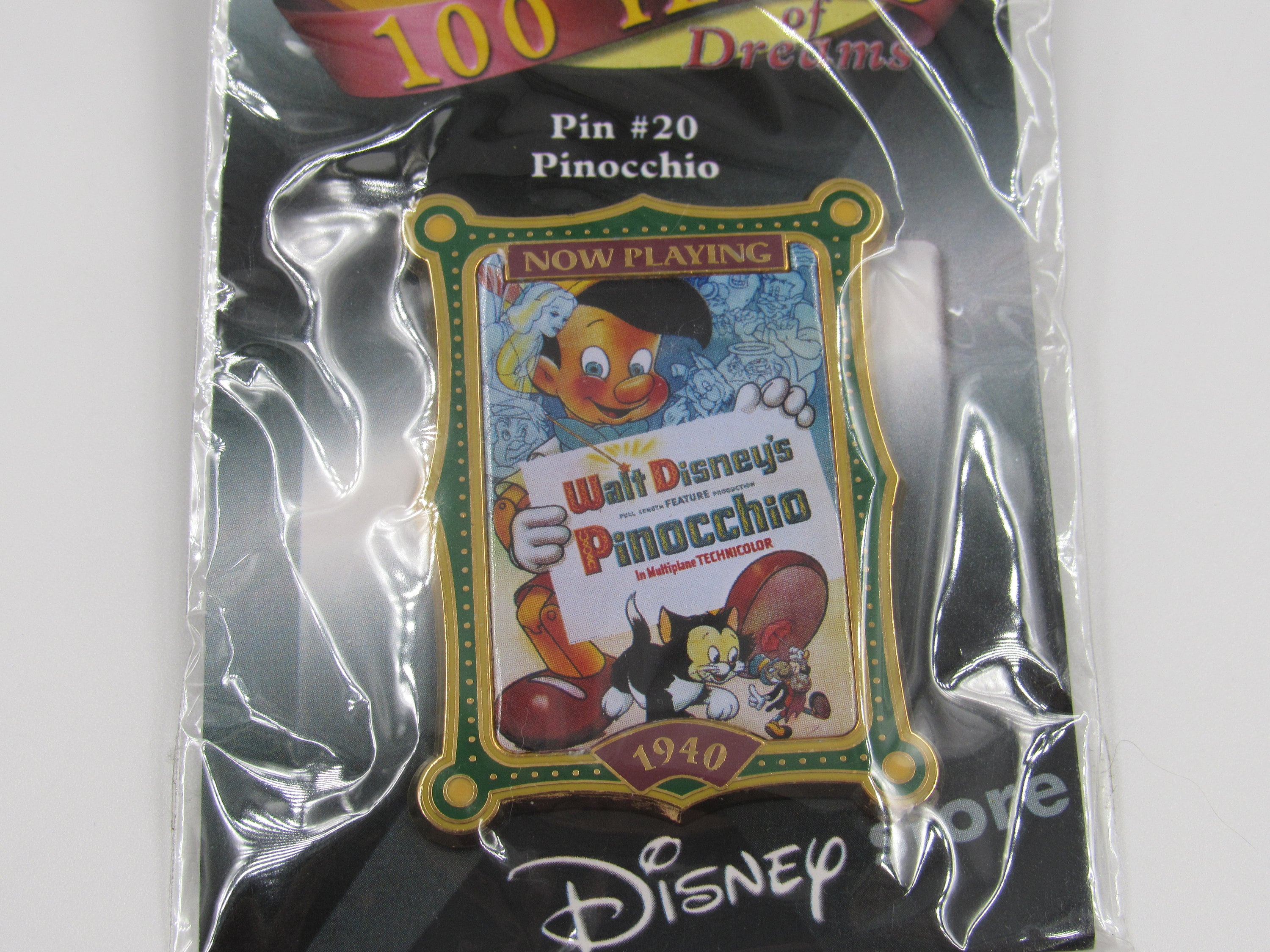 ディズニー 100 Years of Dreams #20 ピノキオ ポスター ピン - Etsy 日本