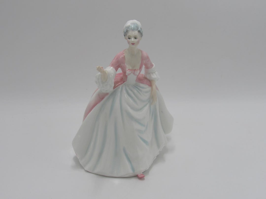 Royal Doulton Diana HN 3266 Porcelain Lady Figurine 1990 Exclusive