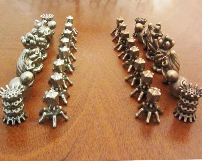 Microbiology Chess Set - Cell Biology Board Game - Etsy