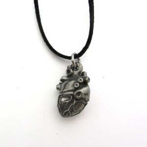 Human Heart Anatomy Necklace - Cardiology Pendant, Anatomical Jewelry image 3