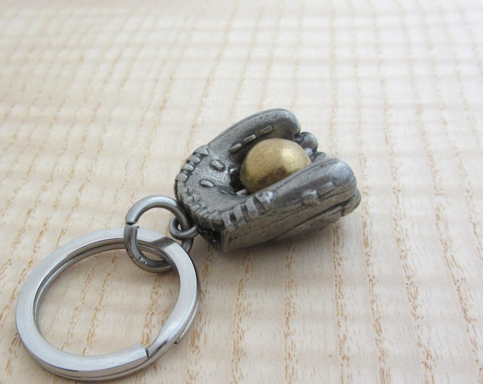 Baseball Glove Keychain - Softball keychain