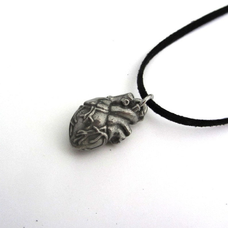 Human Heart Anatomy Necklace - Cardiology Pendant, Anatomical Jewelry image 4