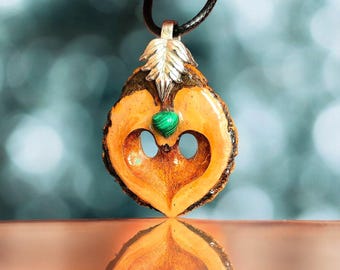 Heart Walnut Pendant: Malachite Gemstone, Silver Leaf Bail
