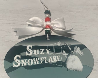 SUZY SNOWFLAKE Chicago IL Christmas Ornament / Hanger with Muslin Storage Bag