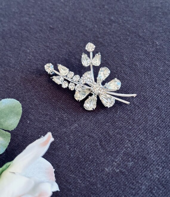 Vintage austrian crystal brooch deals