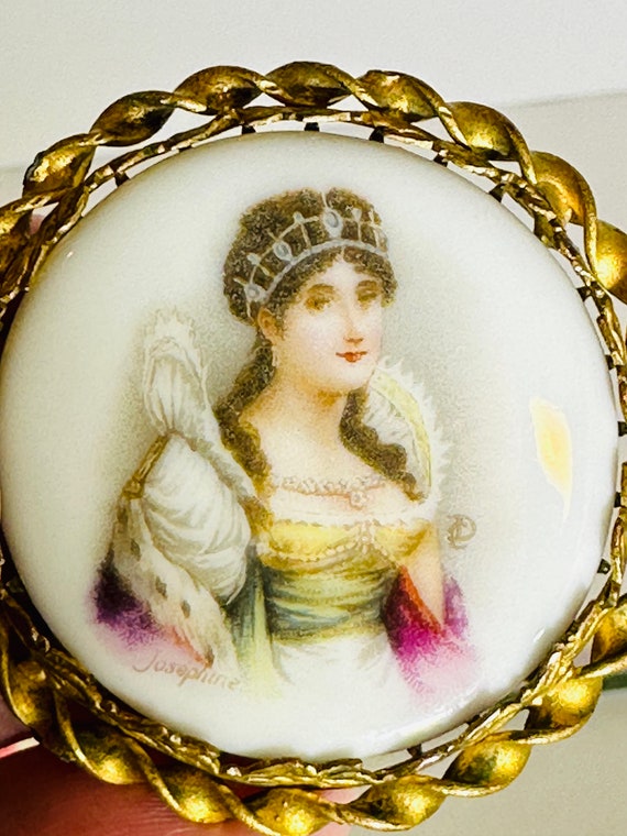 Porcelain Hand Painted 1940's Empress Josephine B… - image 6