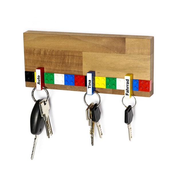 Schlüsselbrett Holz | Schlüsselleiste Nussbaum | 5 Schlüsselanhänger | inkl. Schrauben + Dübel | SCHUBICA PLAY 201 | verschiedene Farben