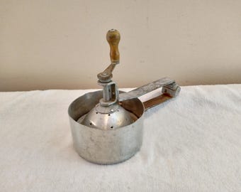 Vintage Knapps Hand Crank Orange Juicer