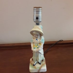 Vintage 1930&#39;s Chalkware Lamp with Girl Holding Flower Basket