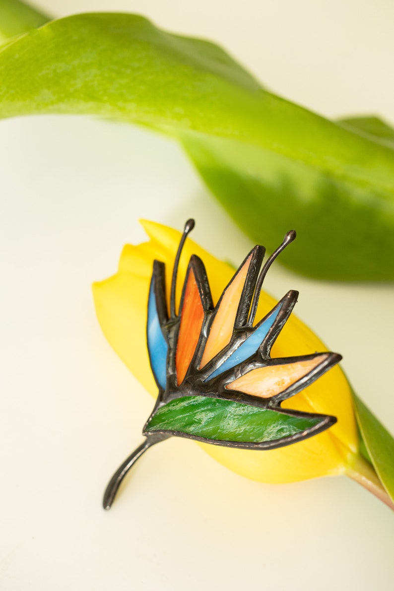 Stained Glass Brooch Strelitzia Flower Woman Green Broach Pin Vintage Ukraine Jewelry Nature Ornament Flora Plant image 5