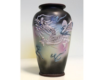 Moriage Dragon Vase Applied Slip Mid Century Japanese Porcelain Ceramic Pottery