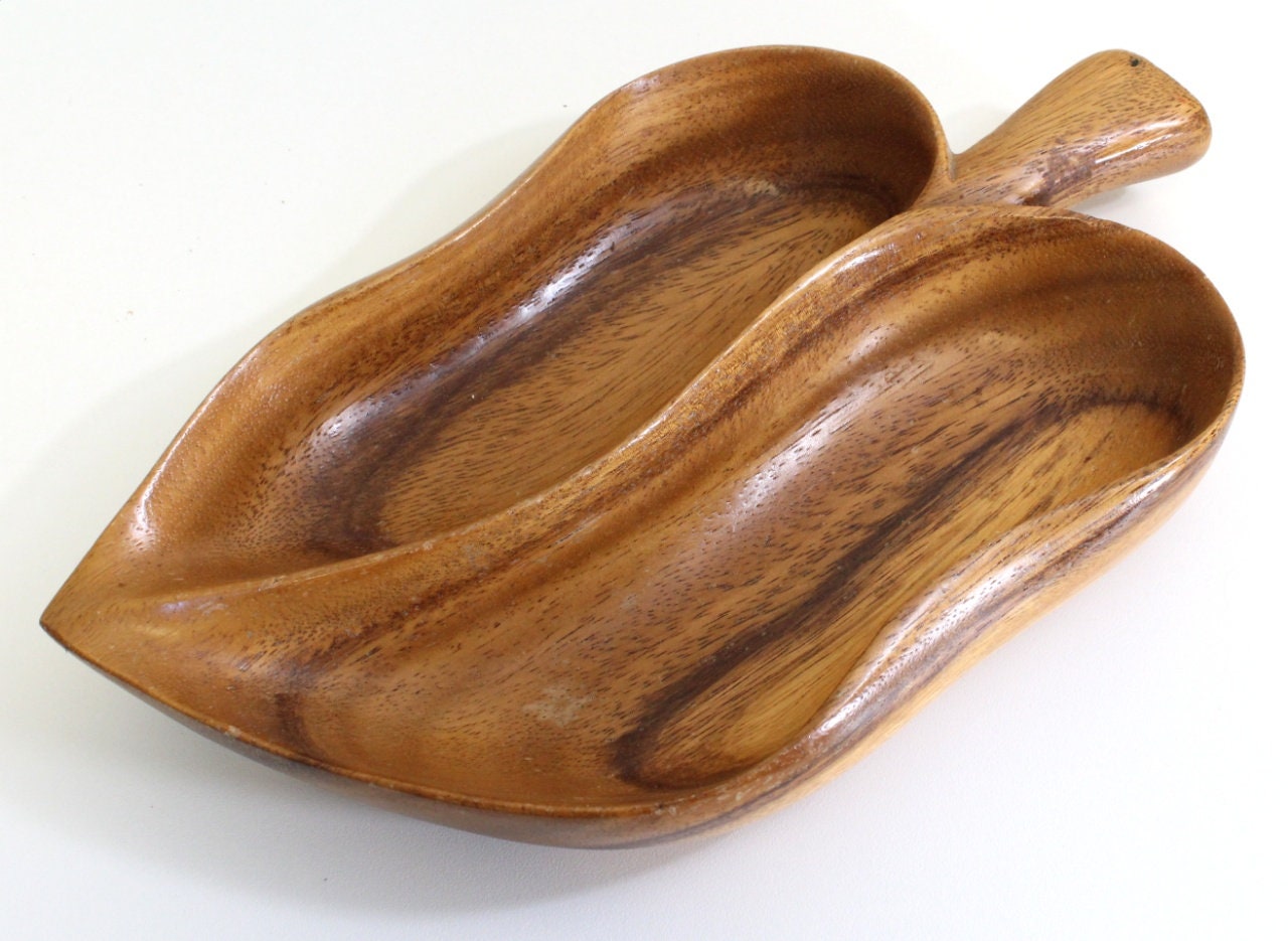 Blair Honolulu Divided Leaf Bowl Carved Monkey Pod Serving Dish Hawaiian Island Artist Traditional Luau Hukilau 11 Long Tiki