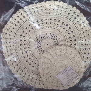Vintage crochet doily Set of 5 round crochet doilies Made in India Different size doilies Crocheted doilies a lot