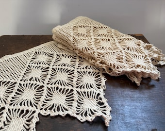 Swedish crochet valance Hand crochet lace valance beige crochet curtain Crochet valance
