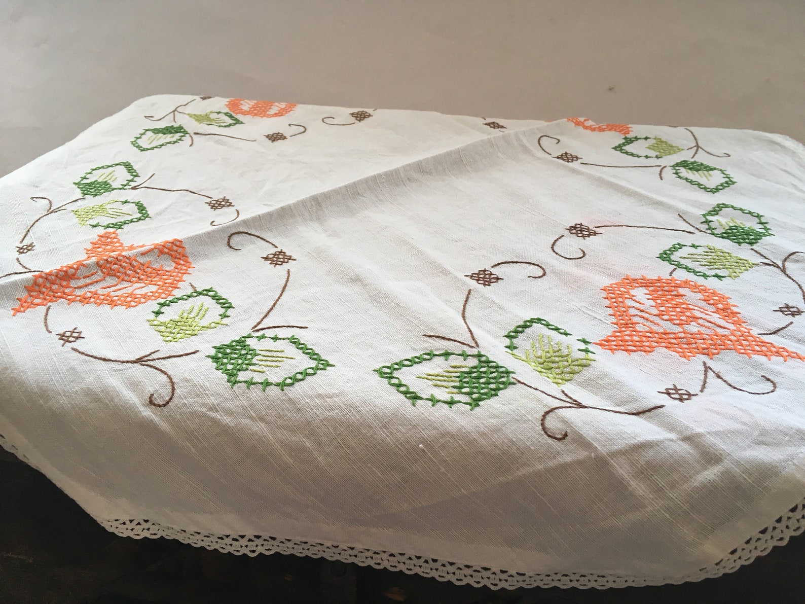 Cross Stitch Flower Napkin Set