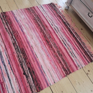 Swedish Vintage long Rag rug Woven rag rug Striped multicolored red pink rug Woven Scandinavian handmade rug