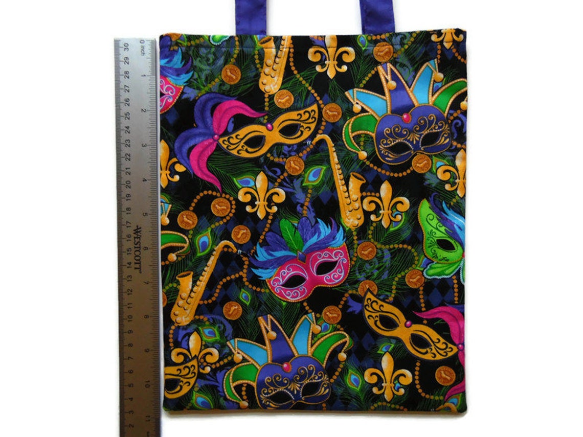 mardi gras gift bag ideas