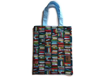 Books on a Shelf Gift Bag, Book Club Gift, Book Favor Bag, Goodie Bag