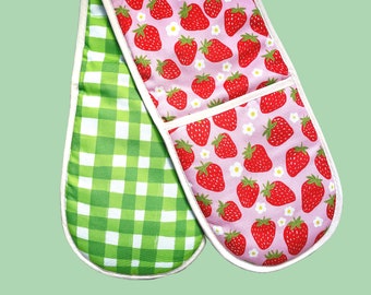 Sweet Strawberries Organic Cotton Oven Gloves