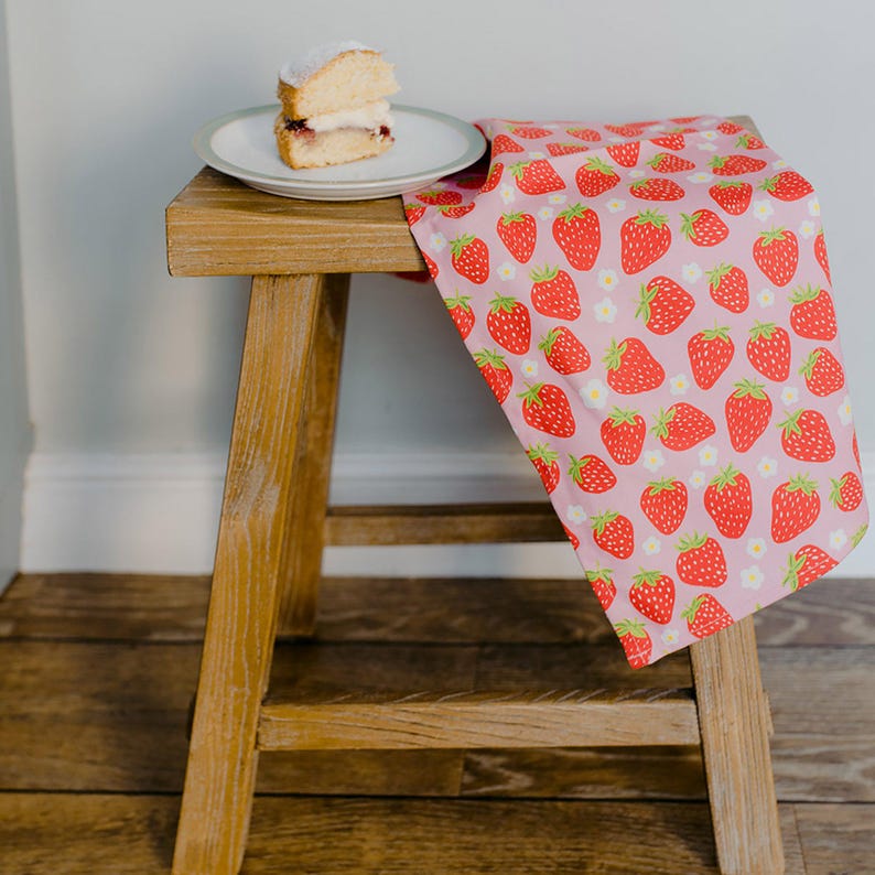 Sweet Strawberries Organic Cotton Tea Towel - Thumbnail 3