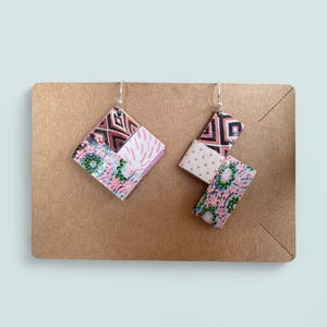 Orecchini di carta colorati super cool, design asimmetrico in stile vintage, gioielli originali, eleganti e resistenti, orecchini pendenti