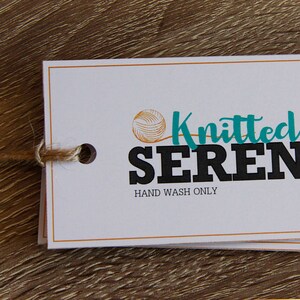 50 gedruckt Hang Tags - gestrickt von Etiketten - Custom Care Etiketten - handgefertigte Etiketten - Etiketten für handgefertigte Artikel - häkeln Tags - Verkaufsanhänger