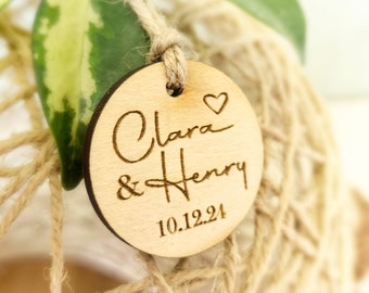 Engraved Wooden Wedding Favor Tags: Personalized Circle Gift Tags, Set of 25
