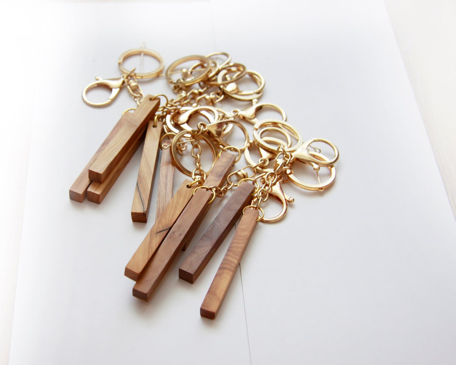 Keychain Wedding Favor Keychain Olive Wood Engraved Keychain Etsy