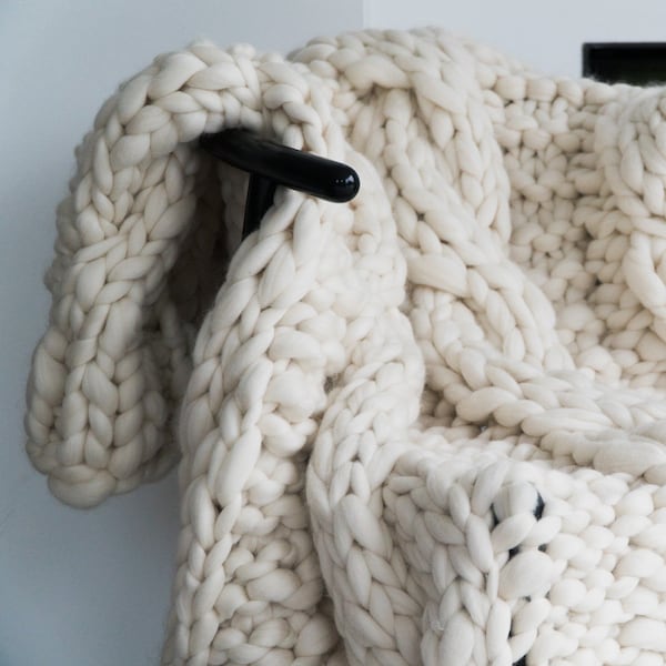 Super Chunky Knit Blanket Cable Knit Blanket Knit Throw Merino Wool Roving Blanket Giant Knit Throw Lap Blanket