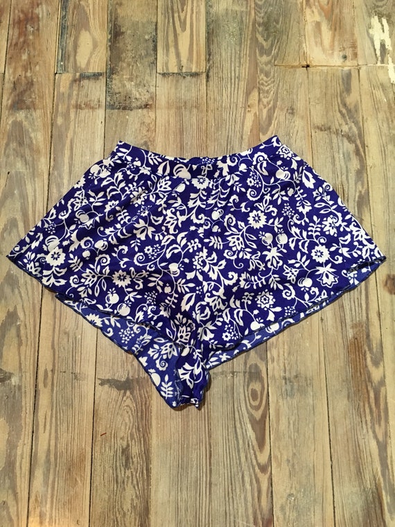 Super cute shorts perfect for the beach or pool pa