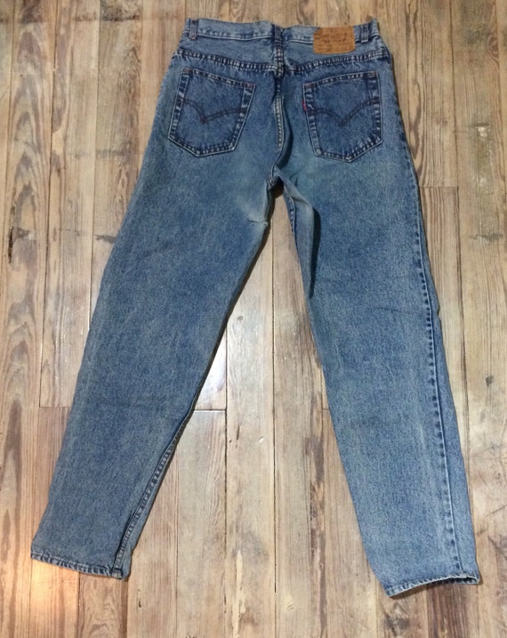 Levis 501 distressed